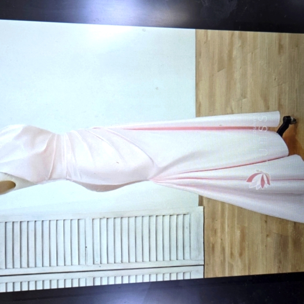 Elegant Pink Strapless Gown